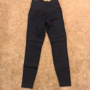 HALARA Patitoff black leggings